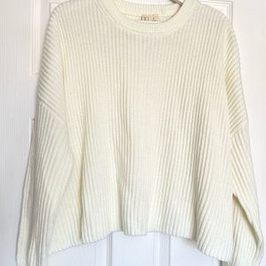 White long sleeve crop top sweater